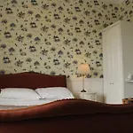 Rosemount House
