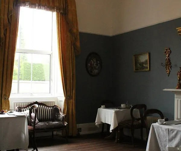 Bed & Breakfast Rosemount House 4*